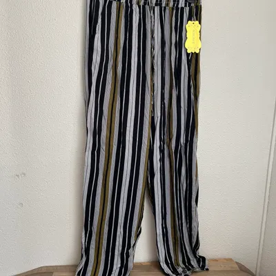 Pantalon palazzo léger avec poches 